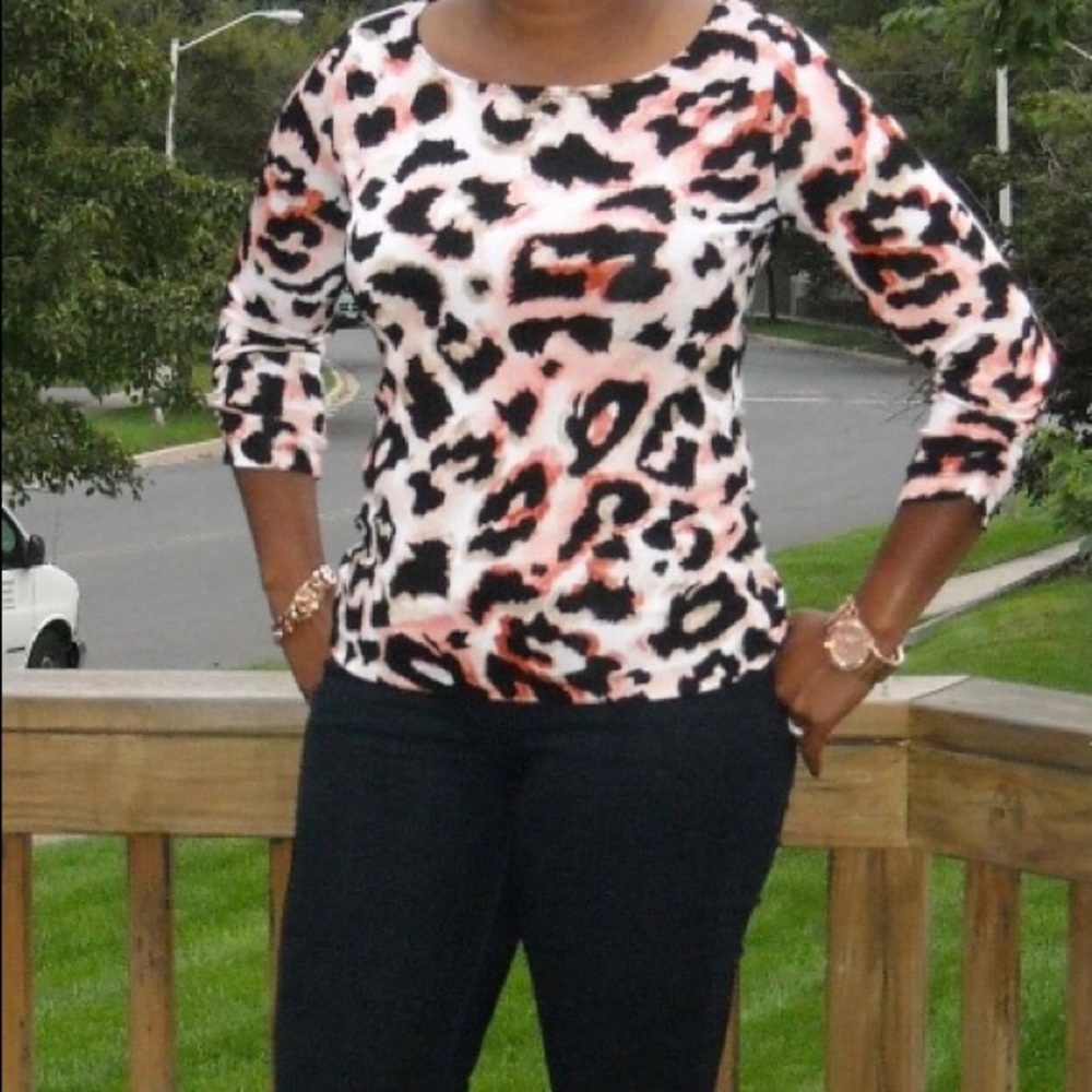 Animal print stretchy top- worn couple times